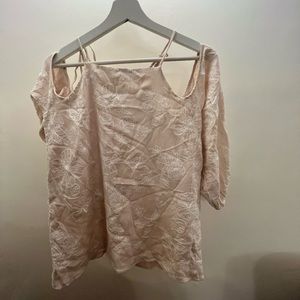 Tan flower shoulder cut out shirt